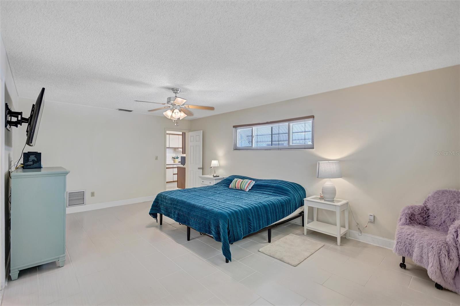 RIDGEWOOD GROVES - Residential