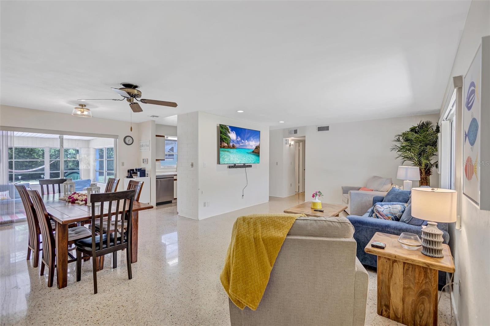 RIDGEWOOD GROVES - Residential