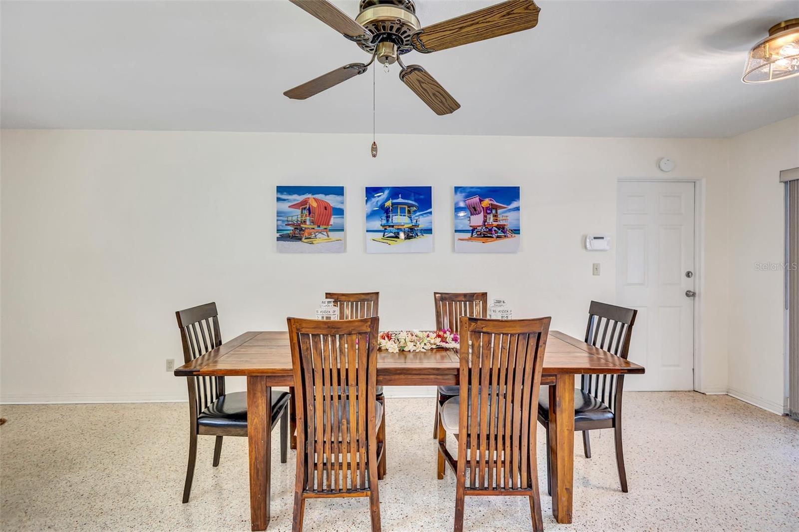 RIDGEWOOD GROVES - Residential