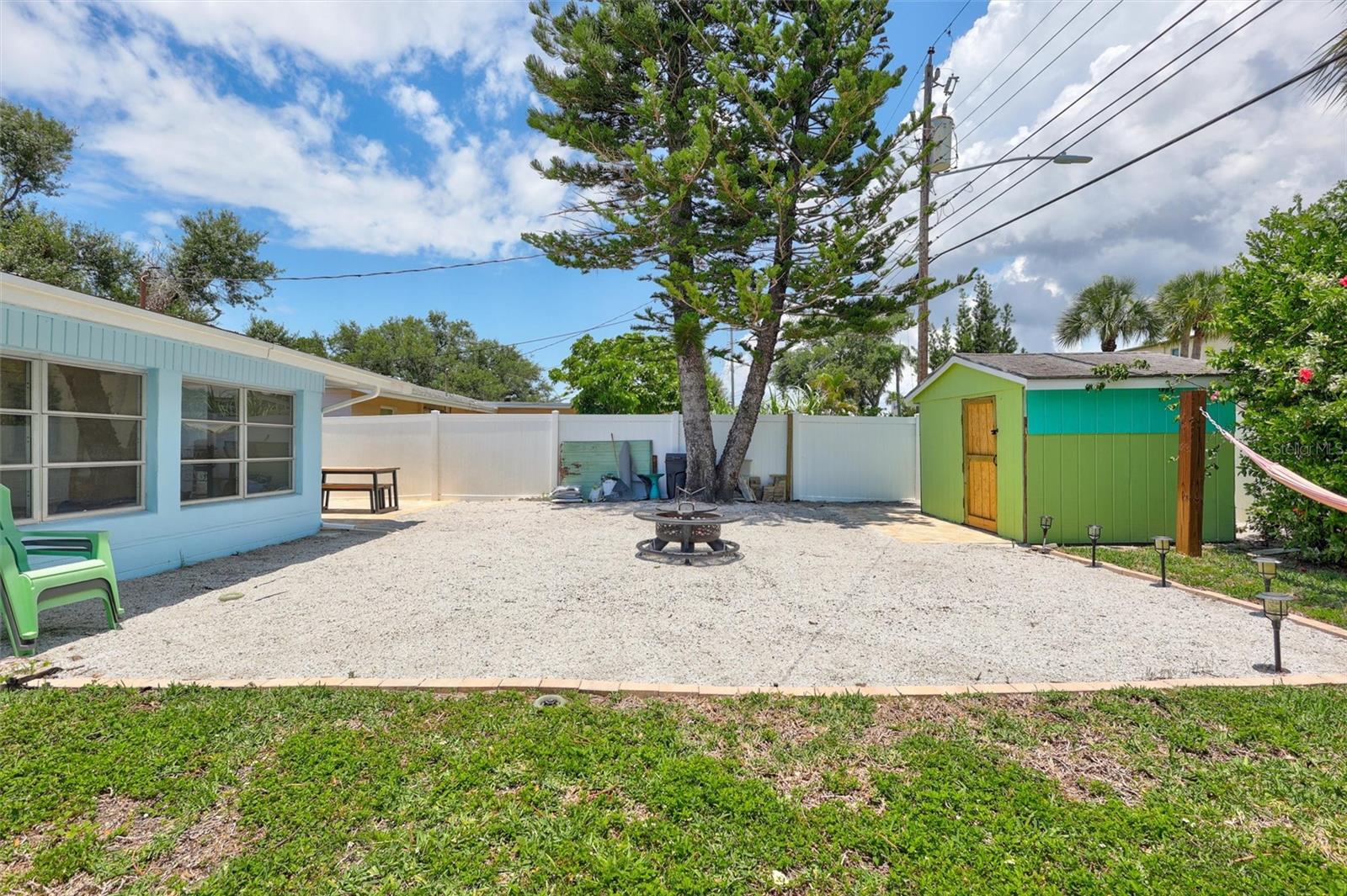 RIDGEWOOD GROVES - Residential