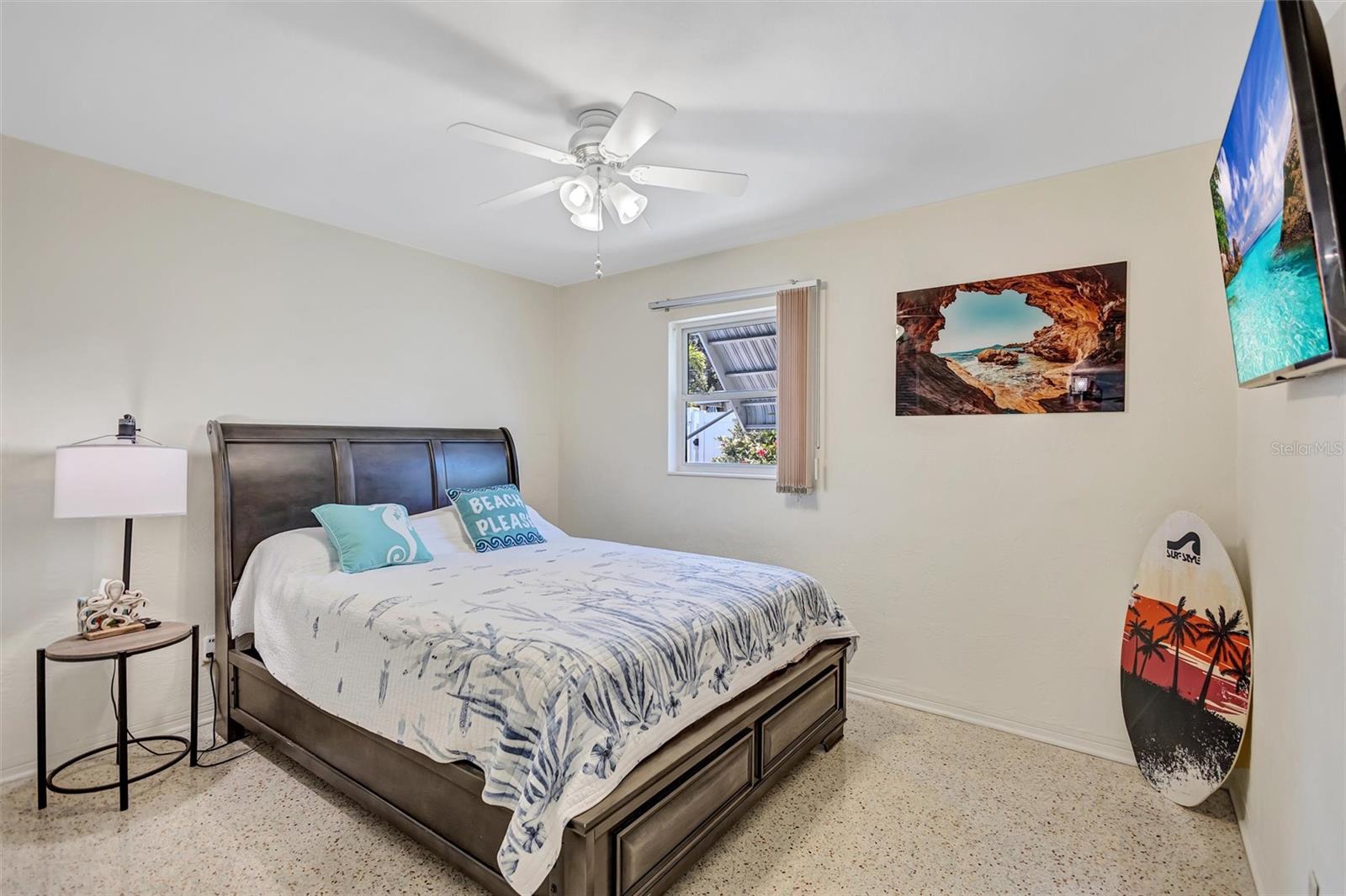 RIDGEWOOD GROVES - Residential
