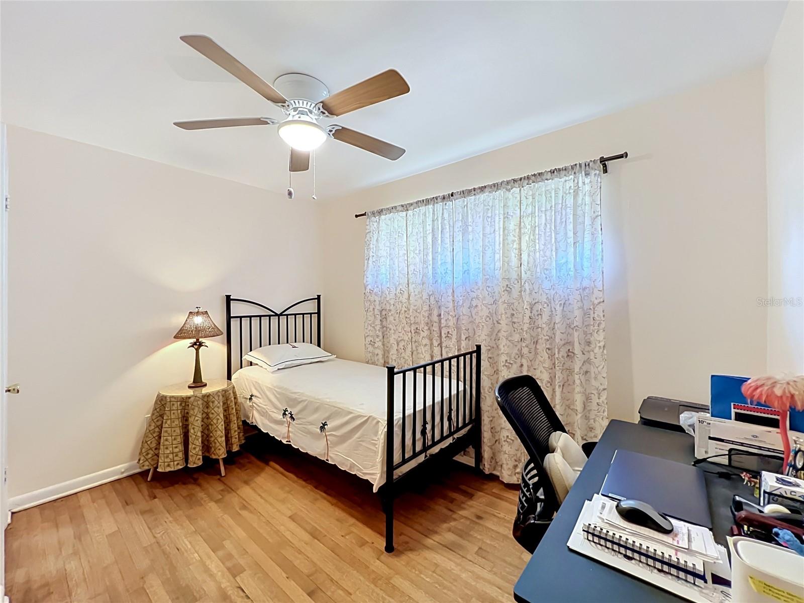 ENGELWOOD PARK - Residential