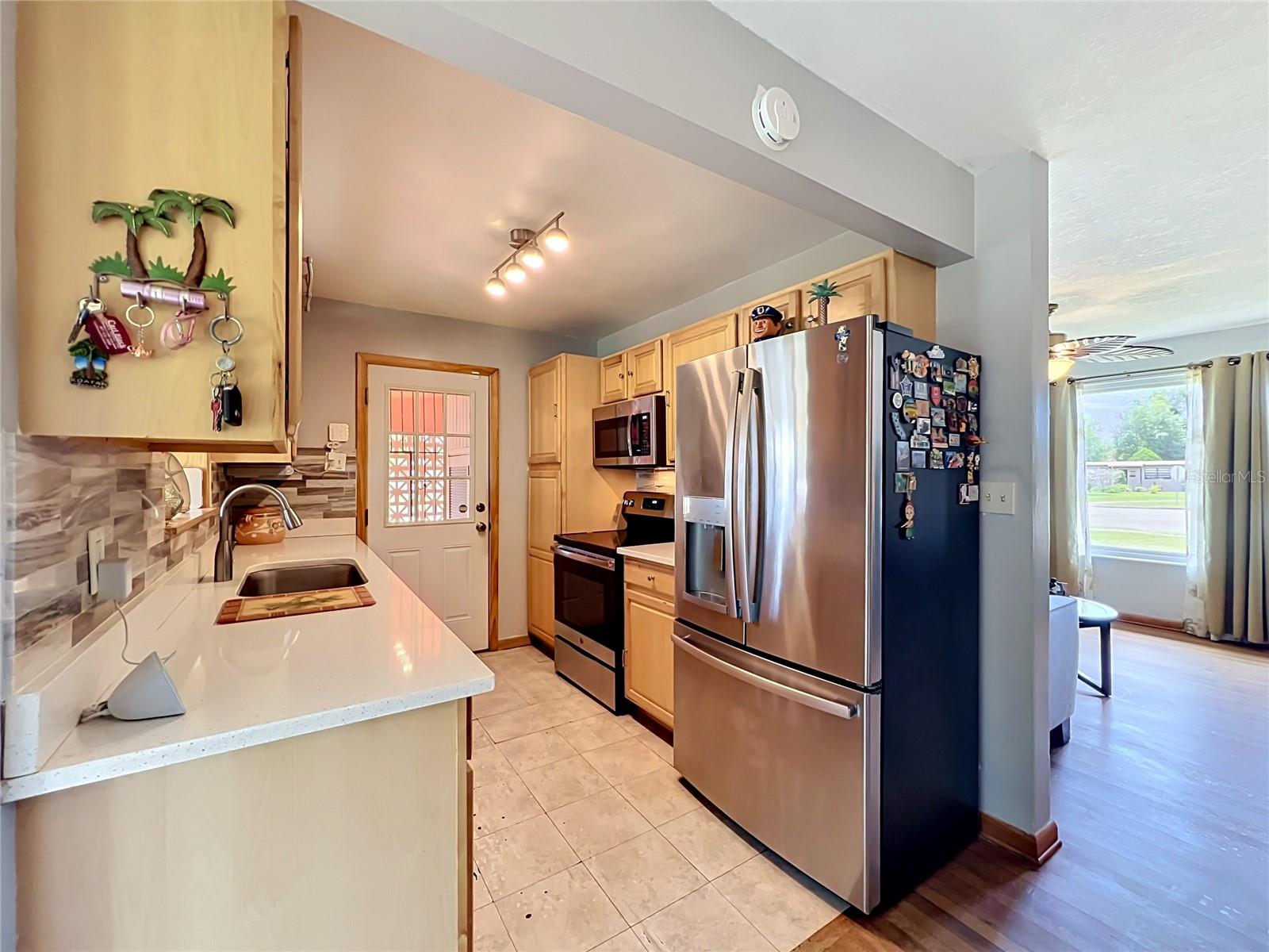 ENGELWOOD PARK - Residential
