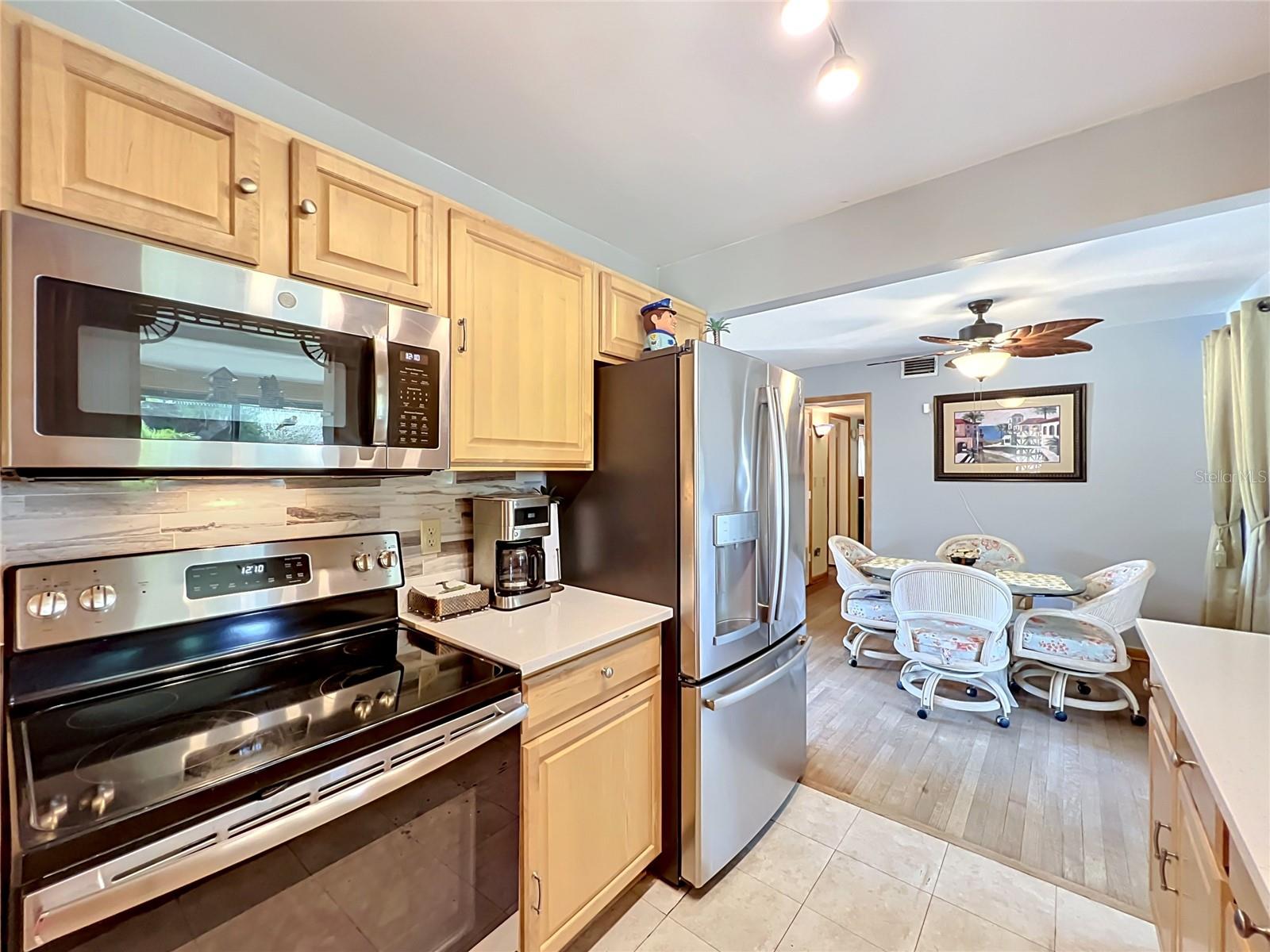 ENGELWOOD PARK - Residential