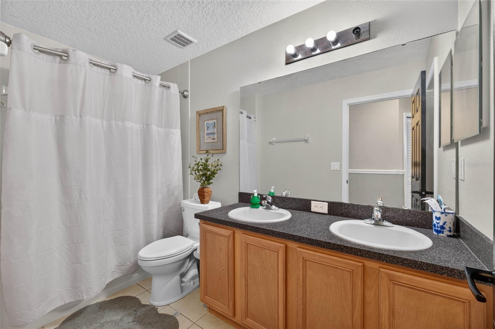 CALABAY PARK AT TOWER LAKE PH 02 - Residential
