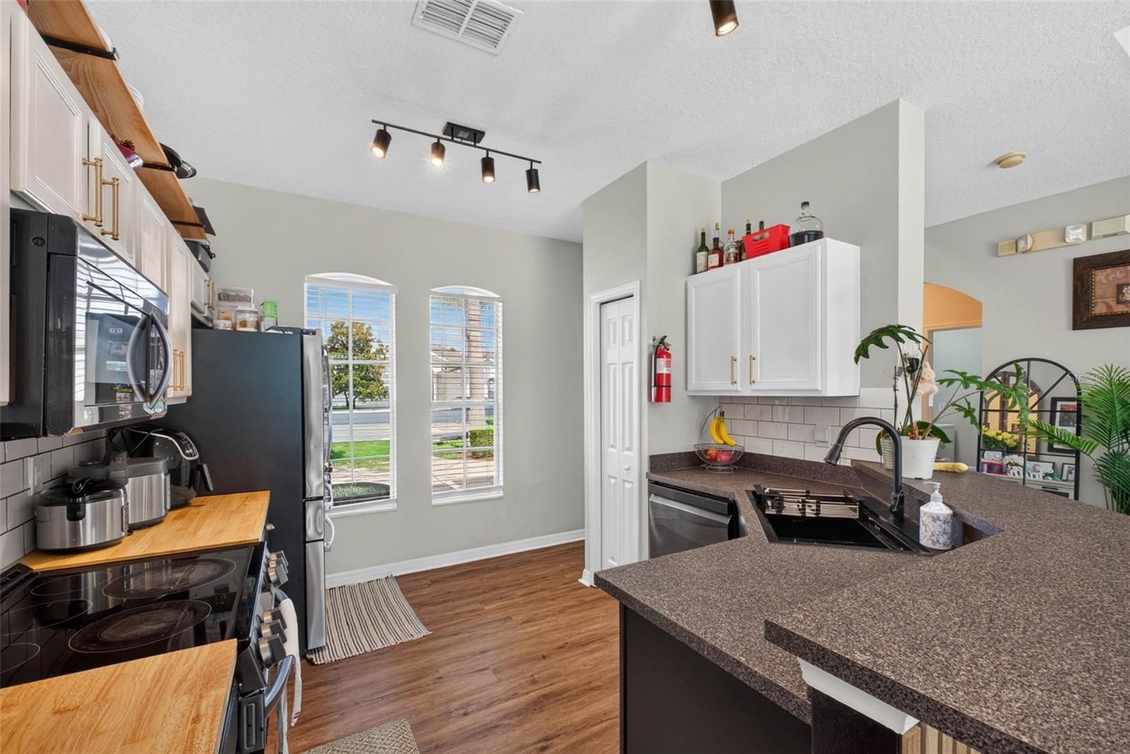 CALABAY PARK AT TOWER LAKE PH 02 - Residential