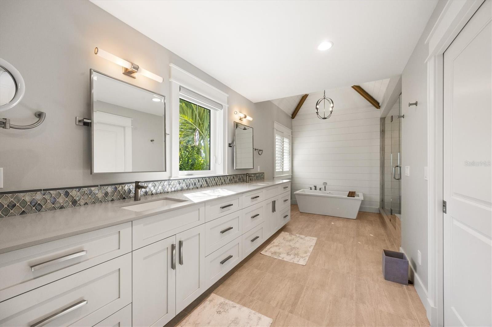 BOCA GRANDE ISLES - Residential