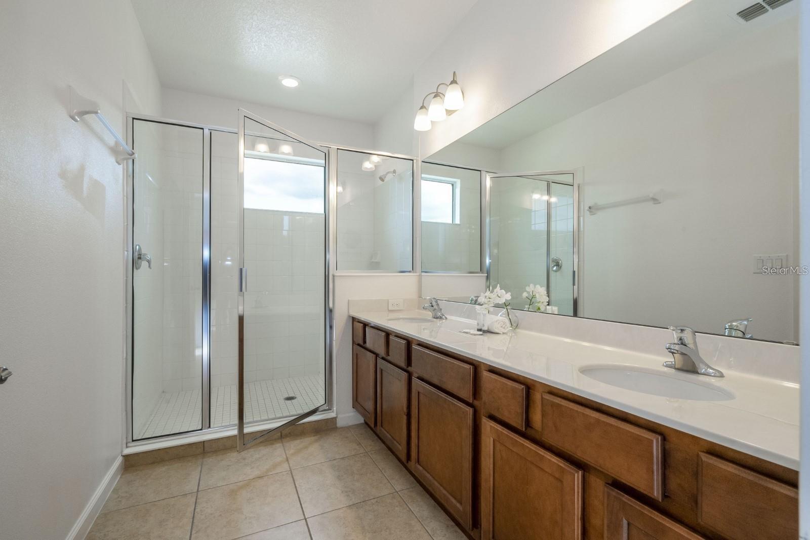 BELLAVIDA PH 2A - Residential Lease