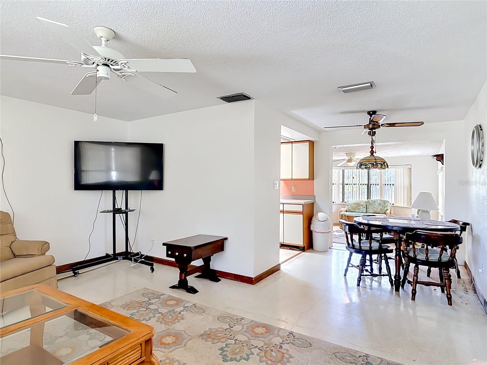 SILVER SANDS SEC D - Residential