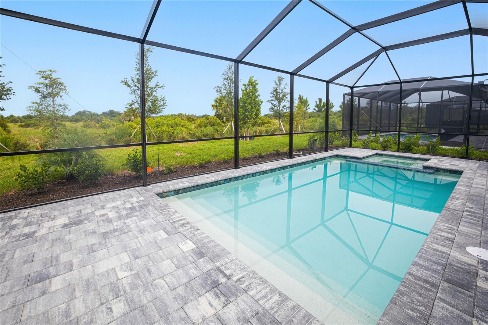 TURNLEAF PH 1 - Residential