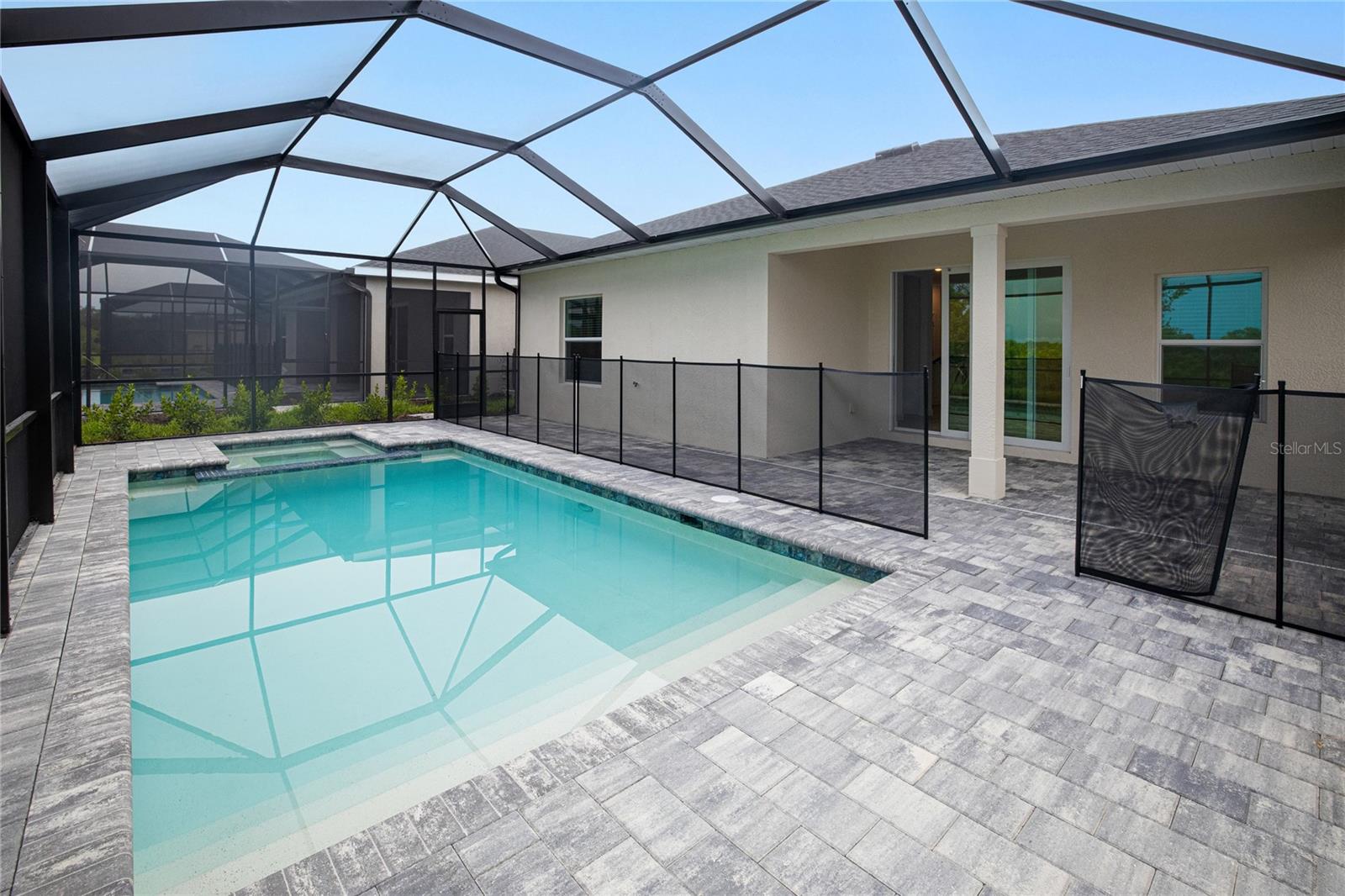 TURNLEAF PH 1 - Residential