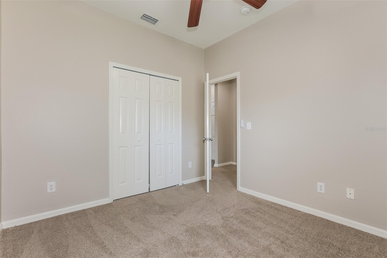 ESTATES AT PARSONS POINTE - Residential