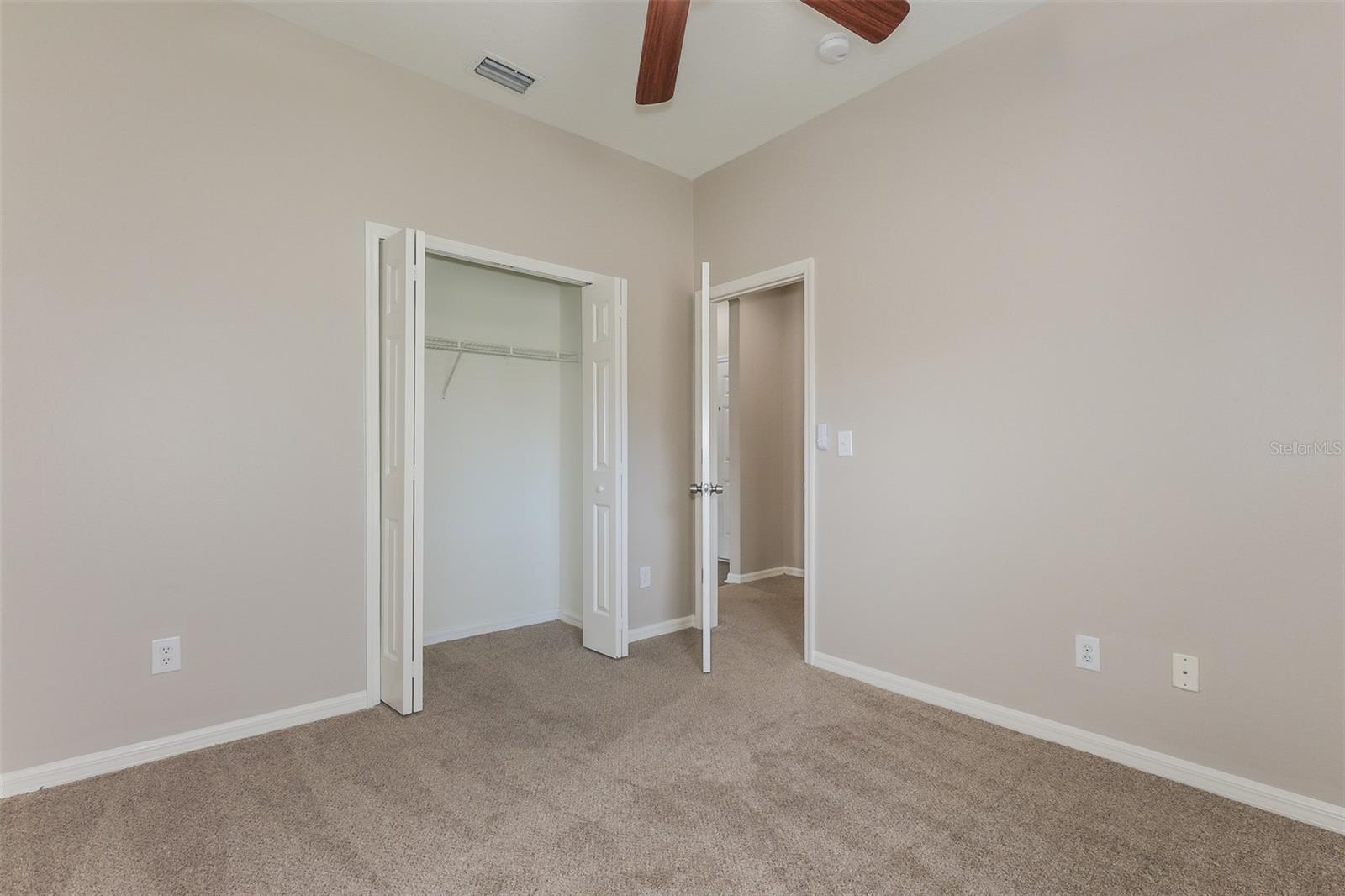 ESTATES AT PARSONS POINTE - Residential