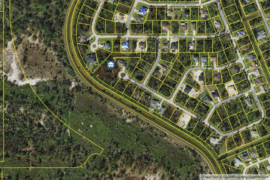 PORT CHARLOTTE SUB 33 - Land