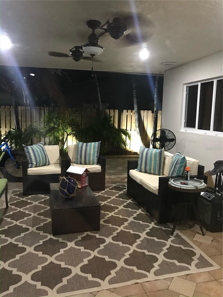 MIAMI LAKES SEC 04 - Residential