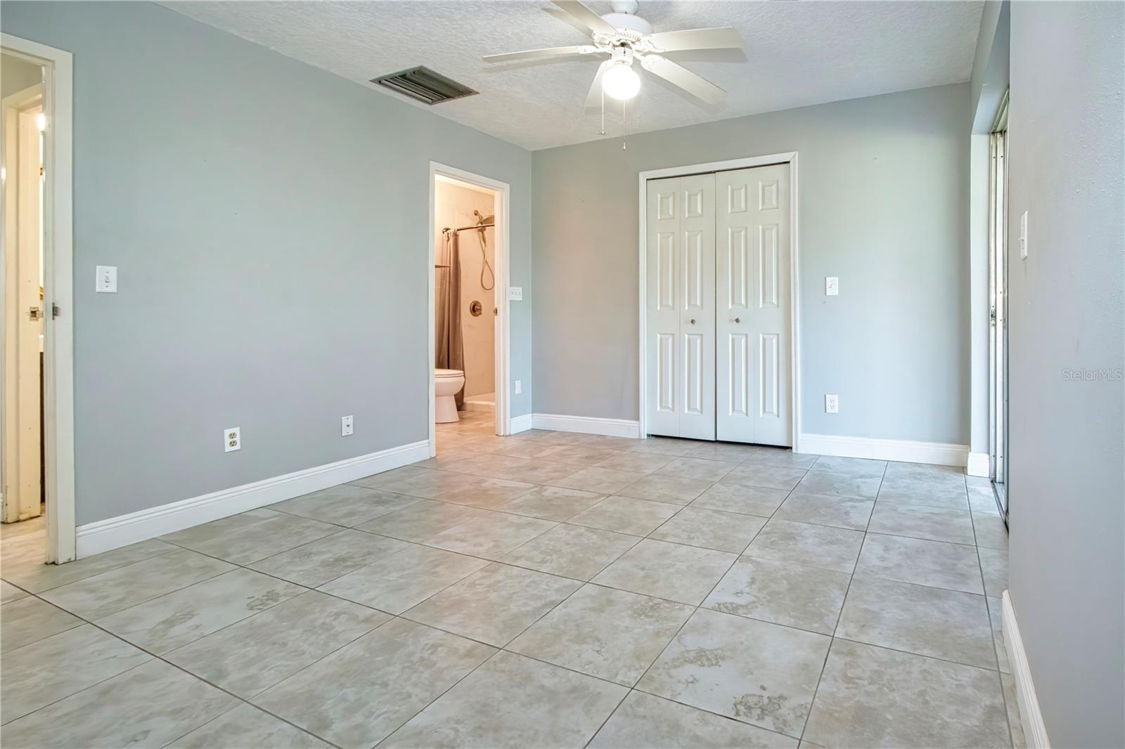 ANDOVER H CONDO - Residential