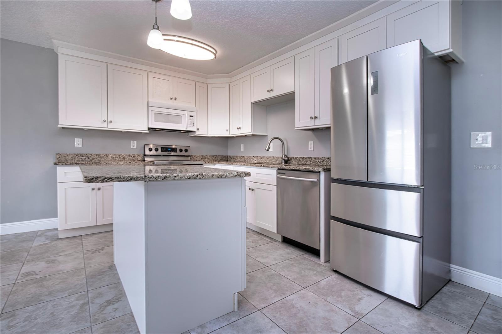 ANDOVER H CONDO - Residential