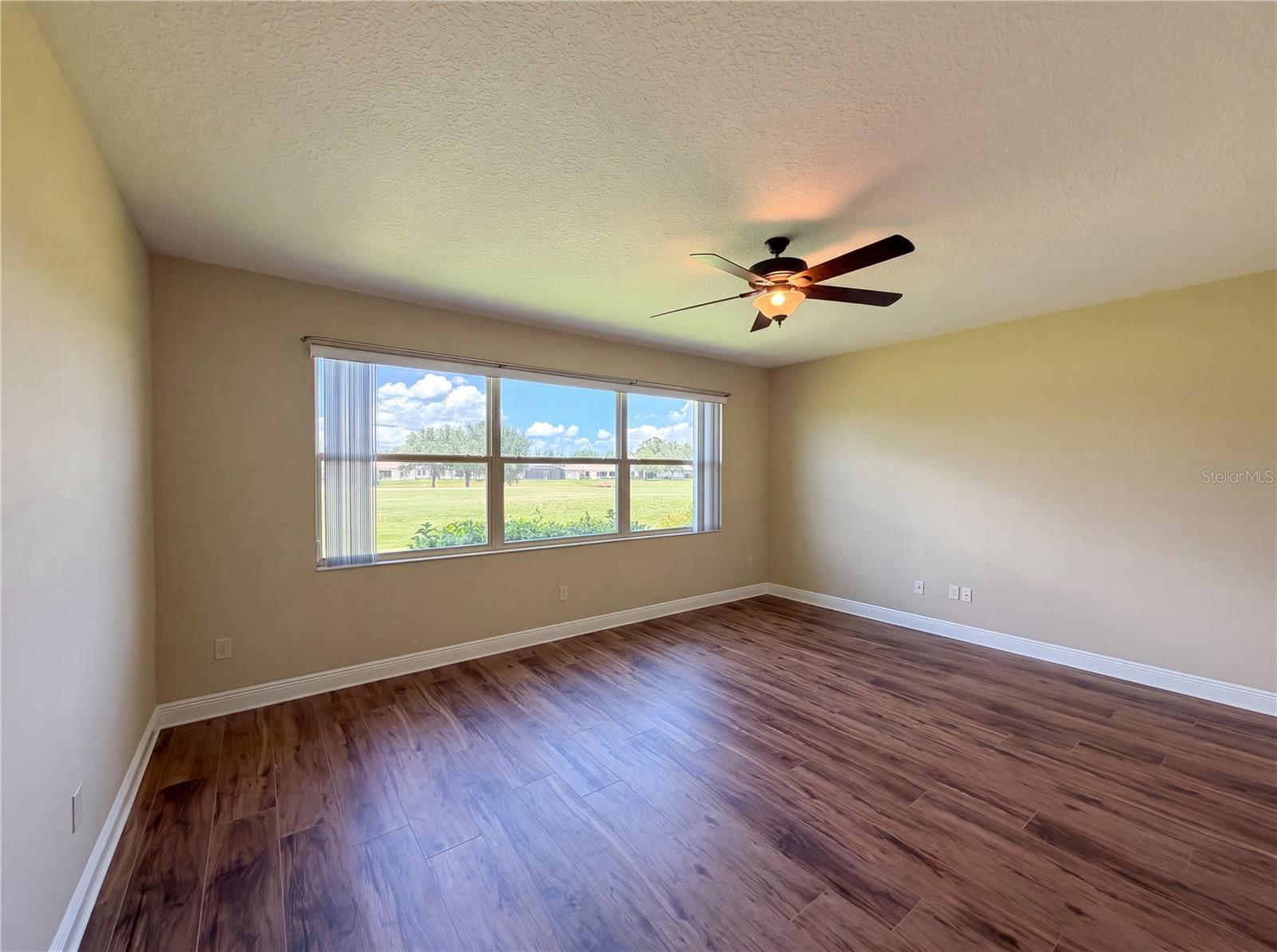 LEESBURG ARLINGTON RIDGE PH 02 - Residential