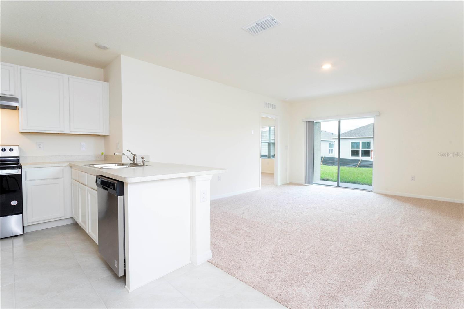 VILLAGES AT HARMONY PH 1C-2 - Residential Lease