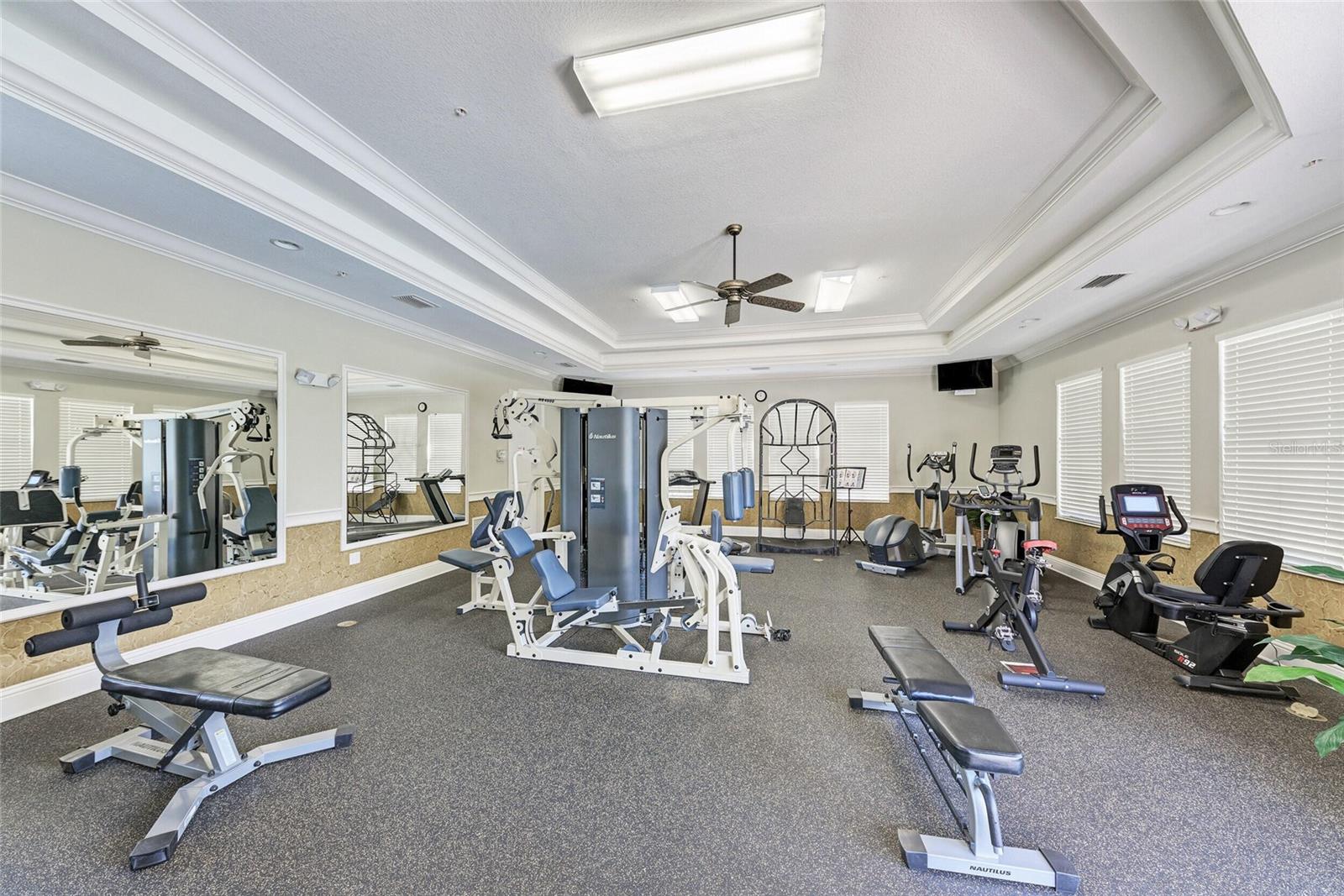 WILLOW CHASE - Residential