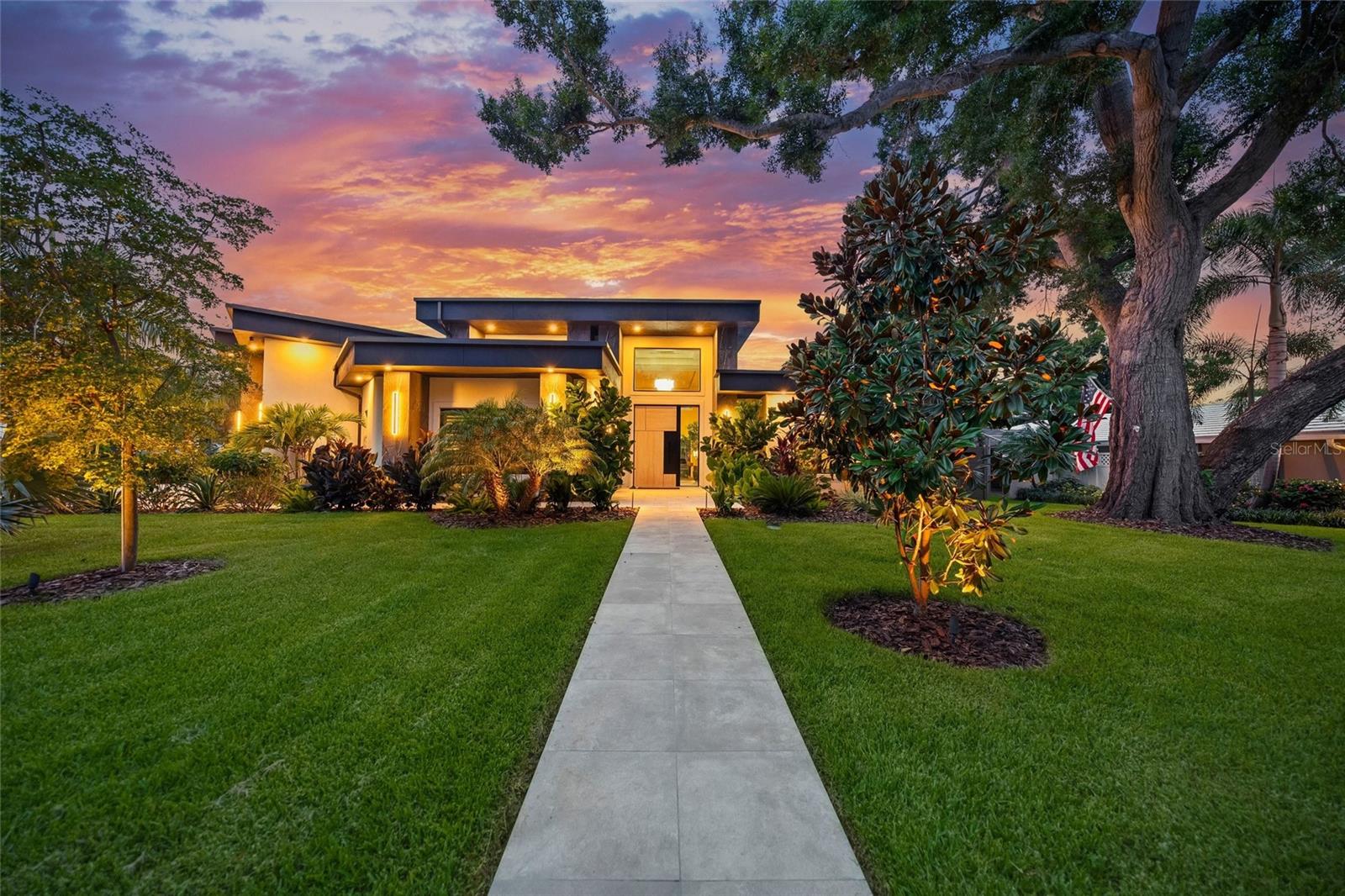 KENTWOOD ESTATES - Residential
