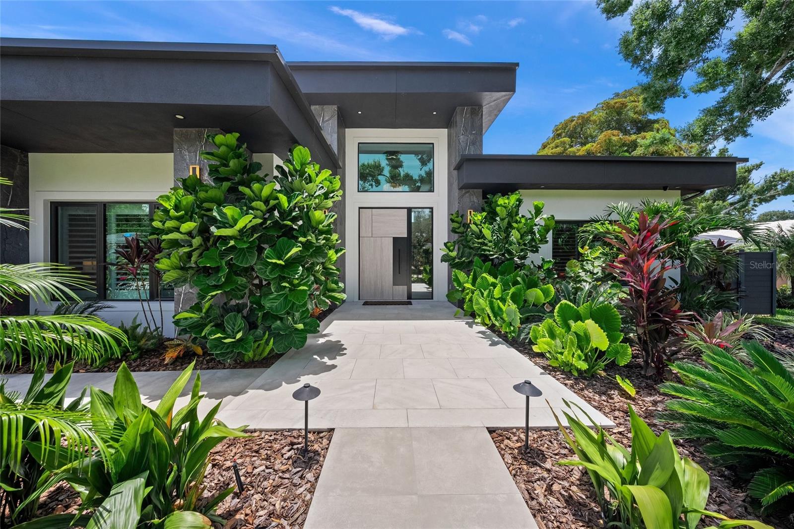 KENTWOOD ESTATES - Residential