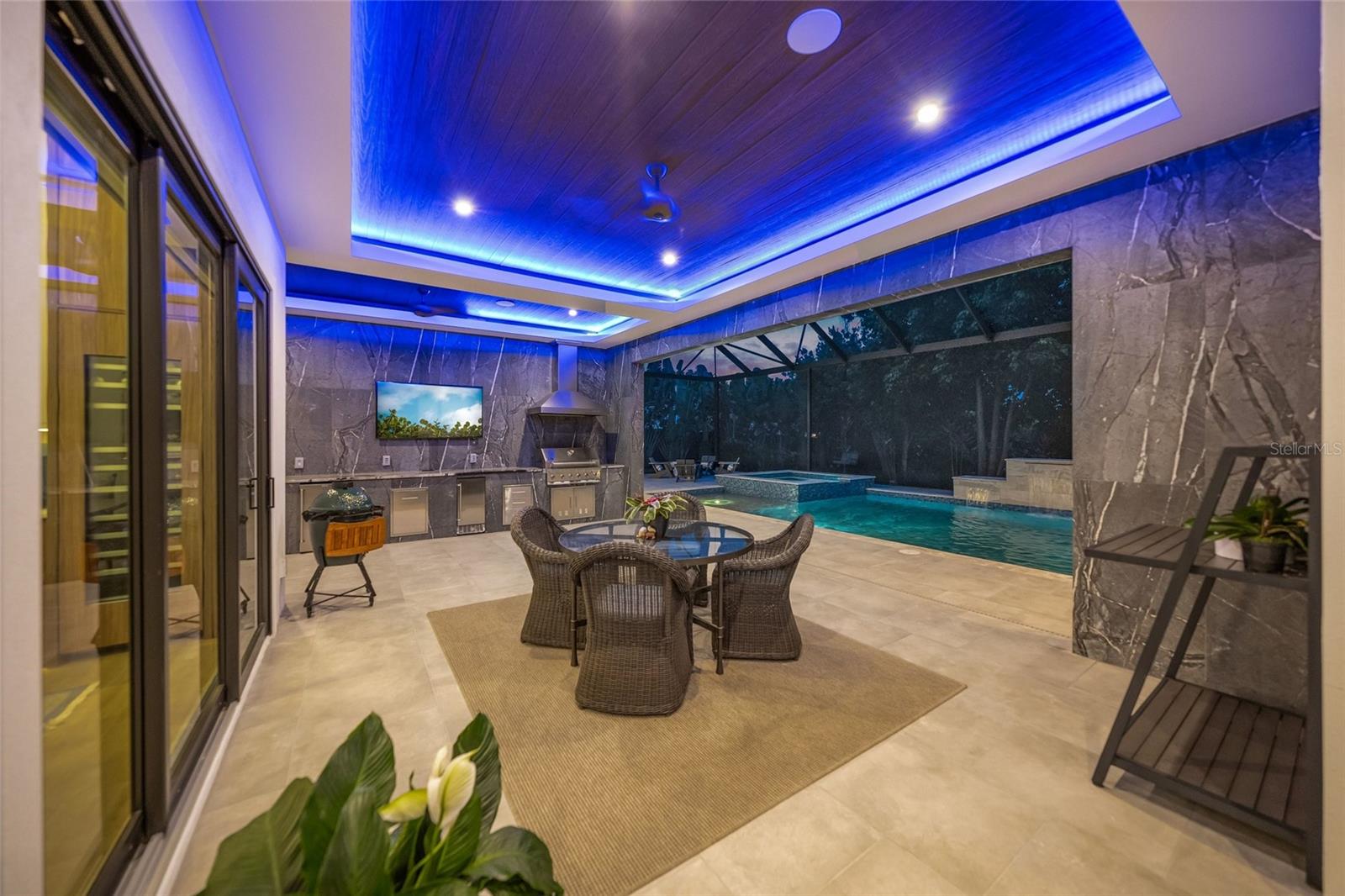 KENTWOOD ESTATES - Residential