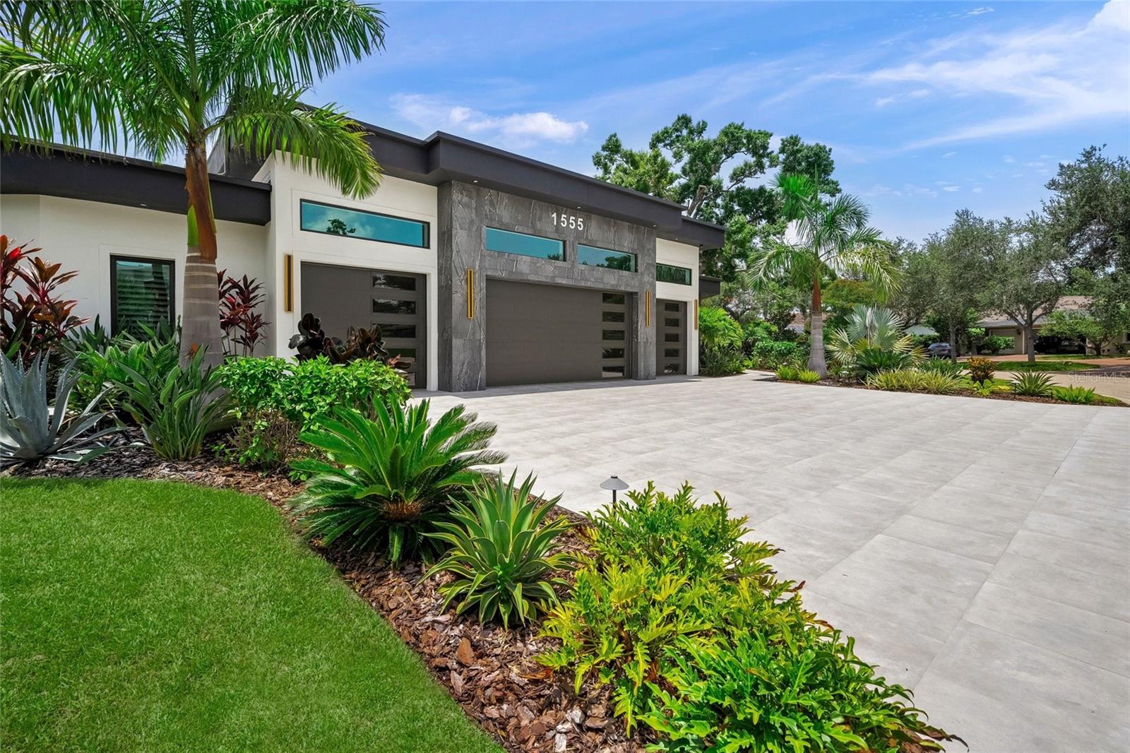 KENTWOOD ESTATES - Residential