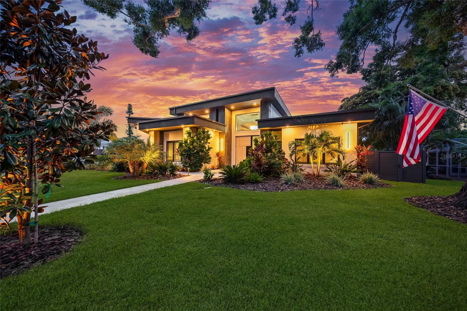 KENTWOOD ESTATES - Residential