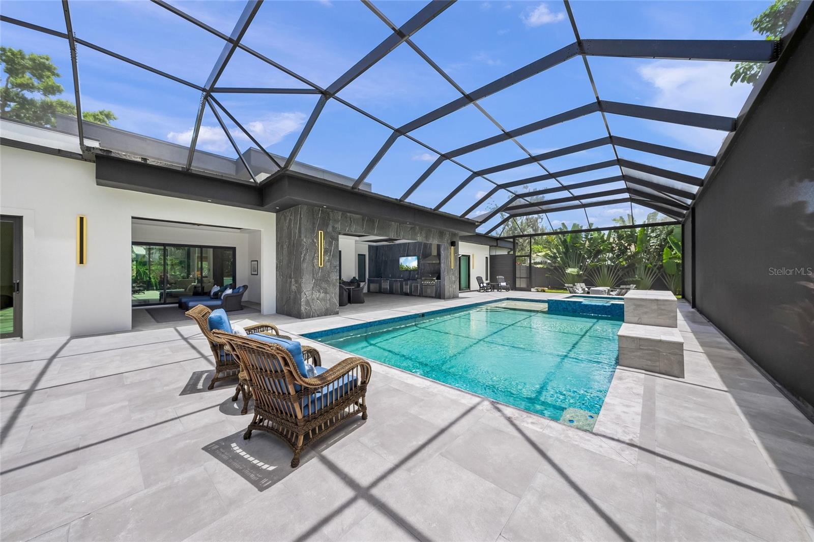 KENTWOOD ESTATES - Residential