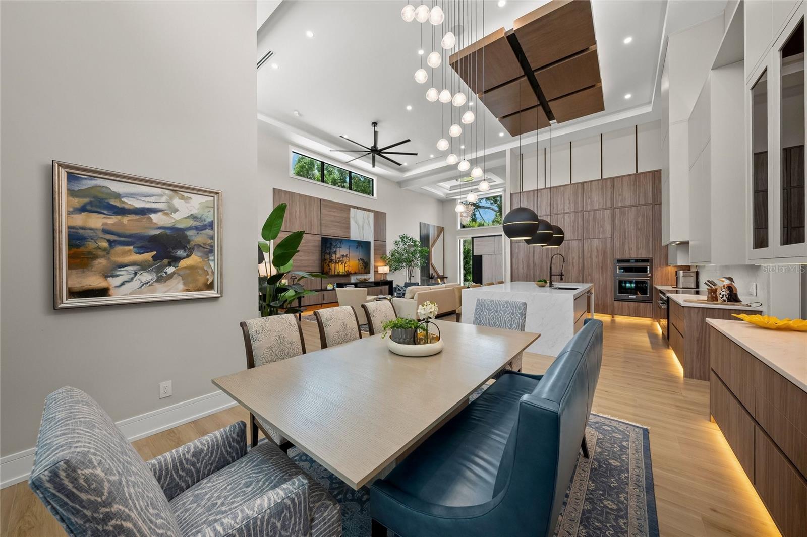 KENTWOOD ESTATES - Residential