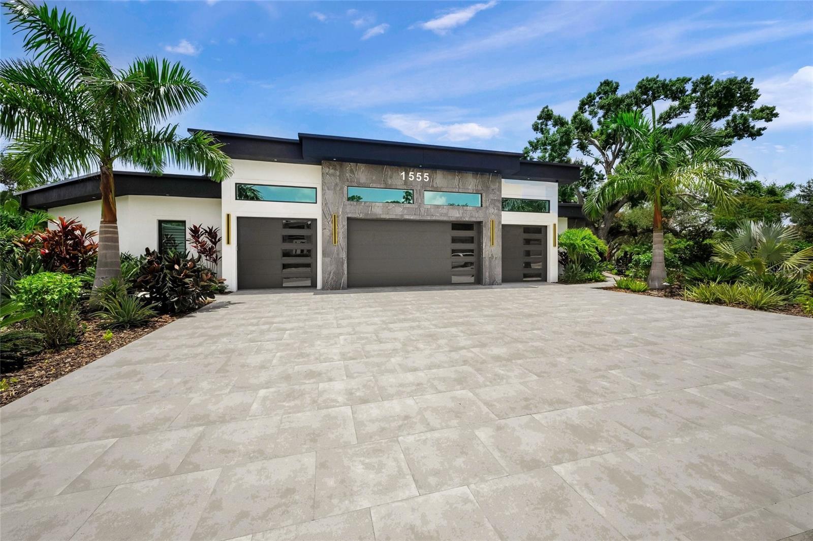 KENTWOOD ESTATES - Residential