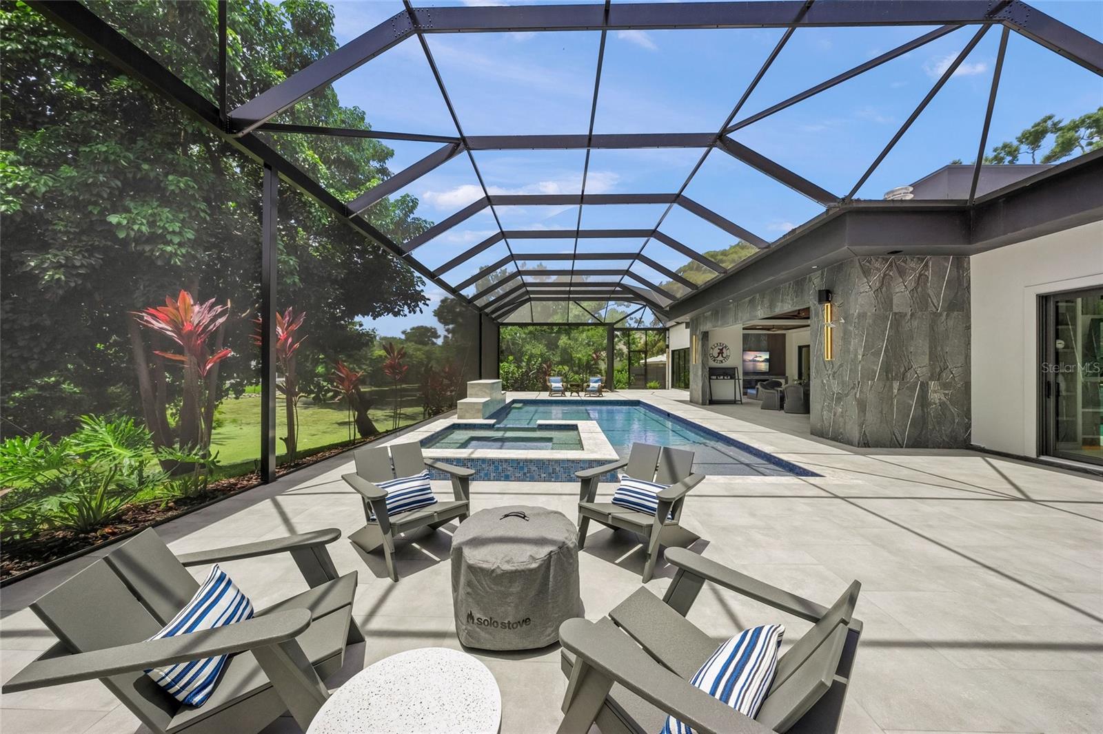 KENTWOOD ESTATES - Residential