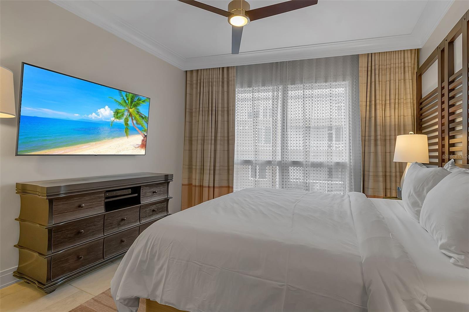 SIESTA KEY BEACH RESIDENCES - Residential