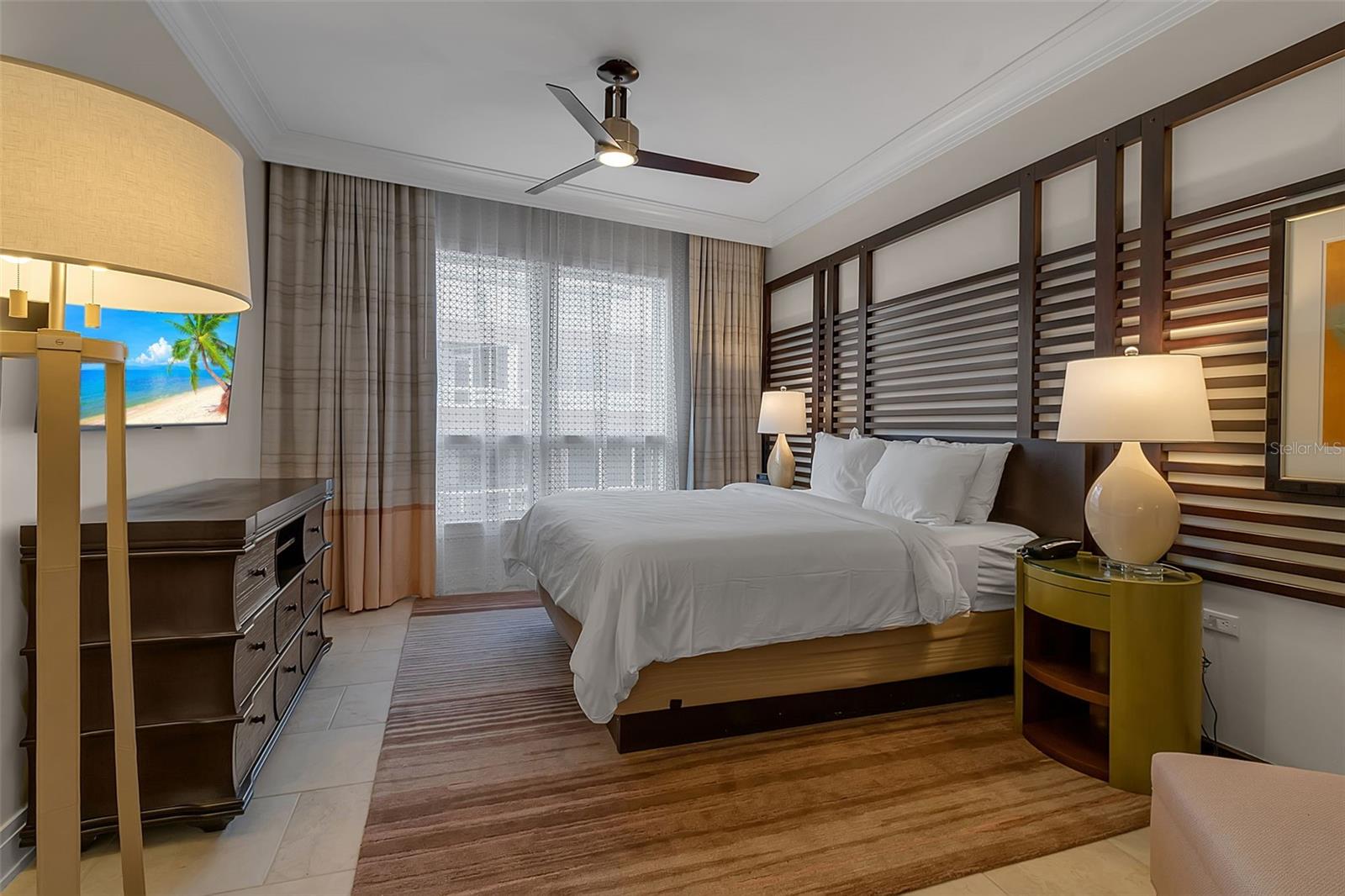 SIESTA KEY BEACH RESIDENCES - Residential