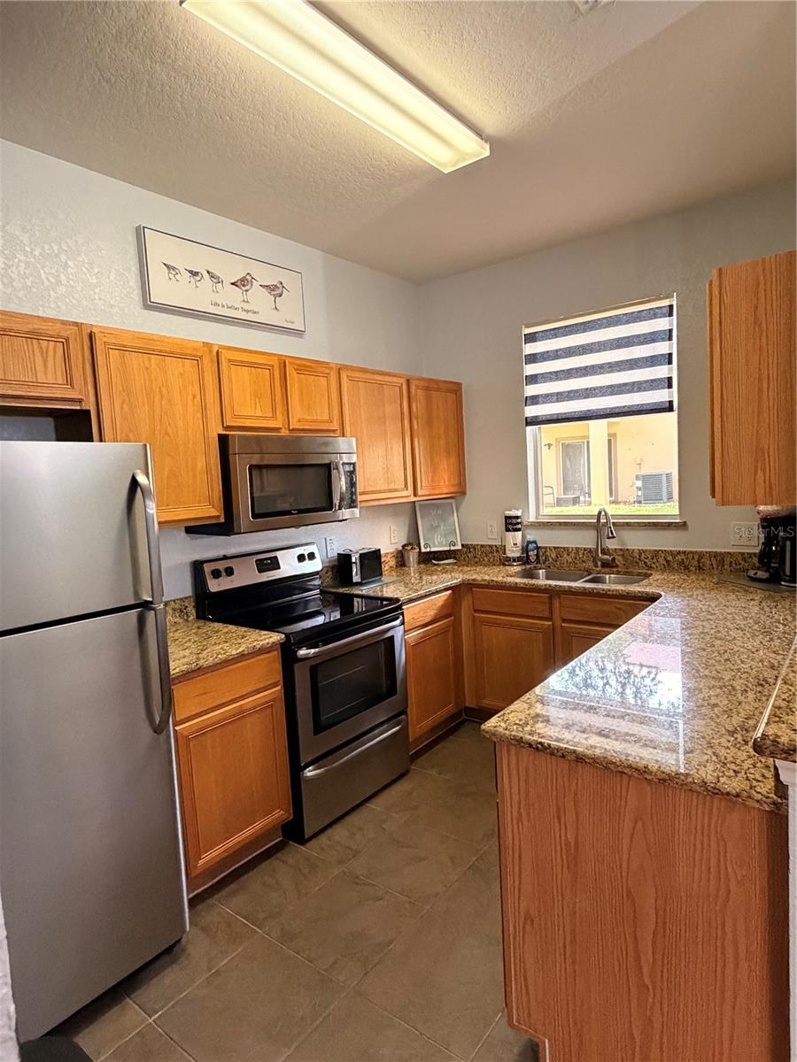 REGAL PALMS AT HIGHLAND RESERVE PH 03 - Residential