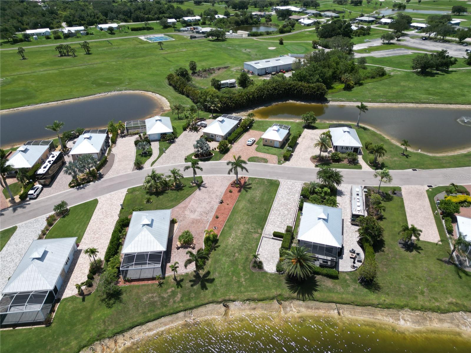THORNTON CRK MOTORCOACH RESIDENCE - Land
