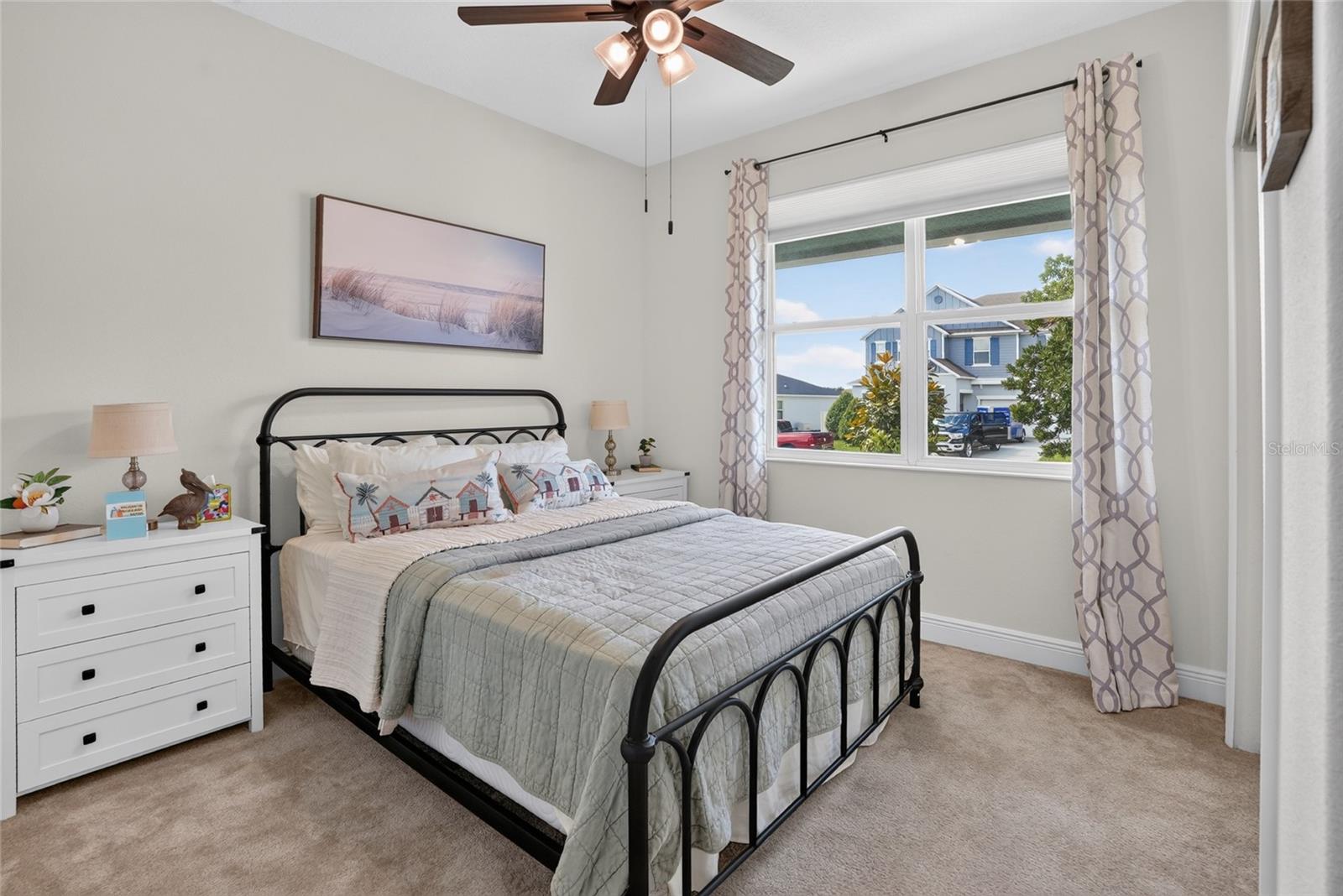CARRIAGE HILL - Residential