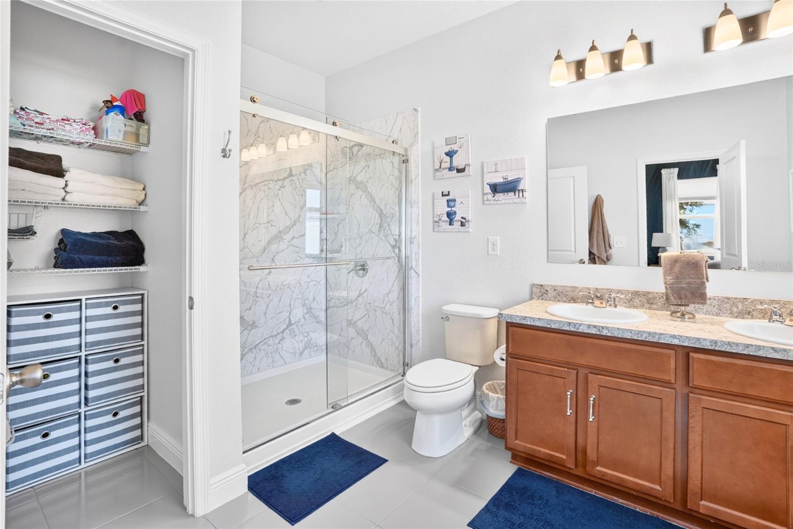 CARRIAGE HILL - Residential