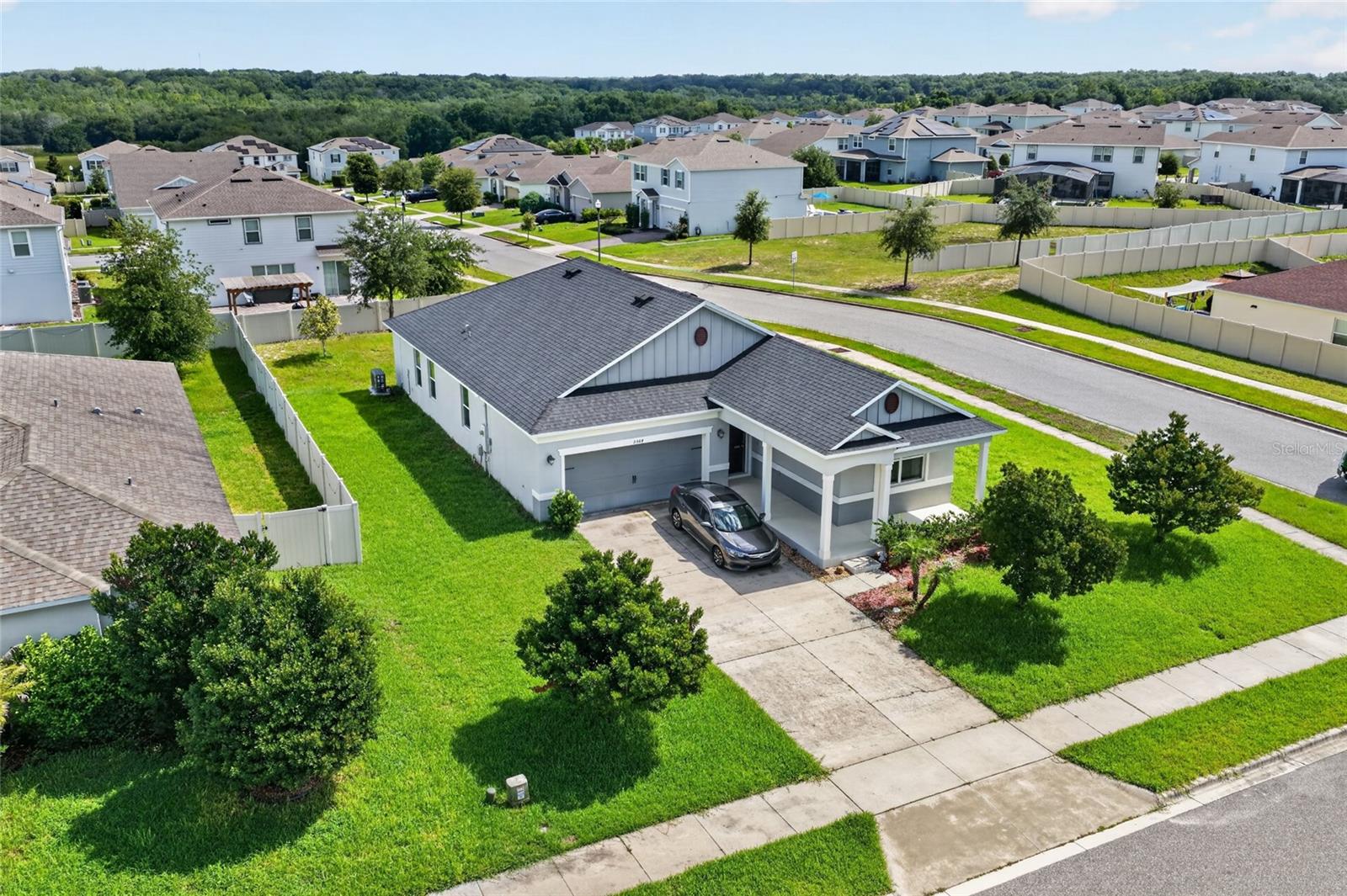 CARRIAGE HILL - Residential