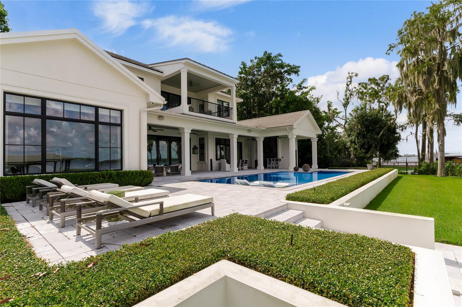 BAY POINT - Residential
