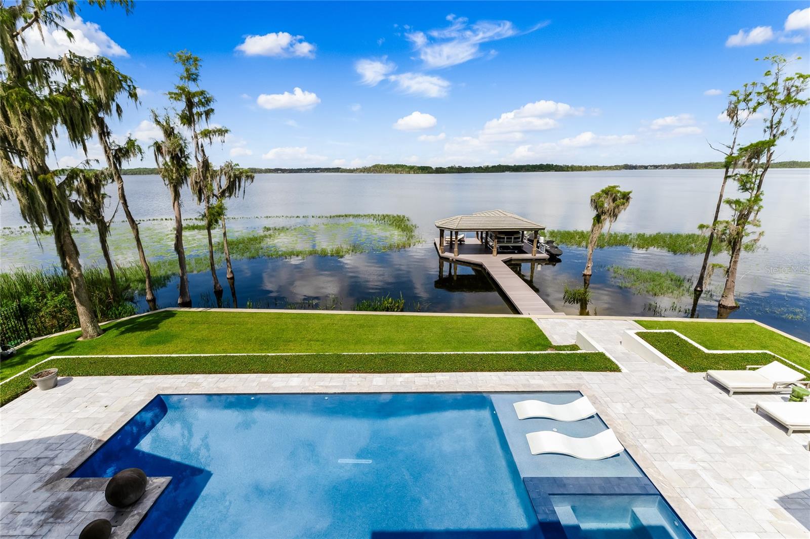 BAY POINT - Residential