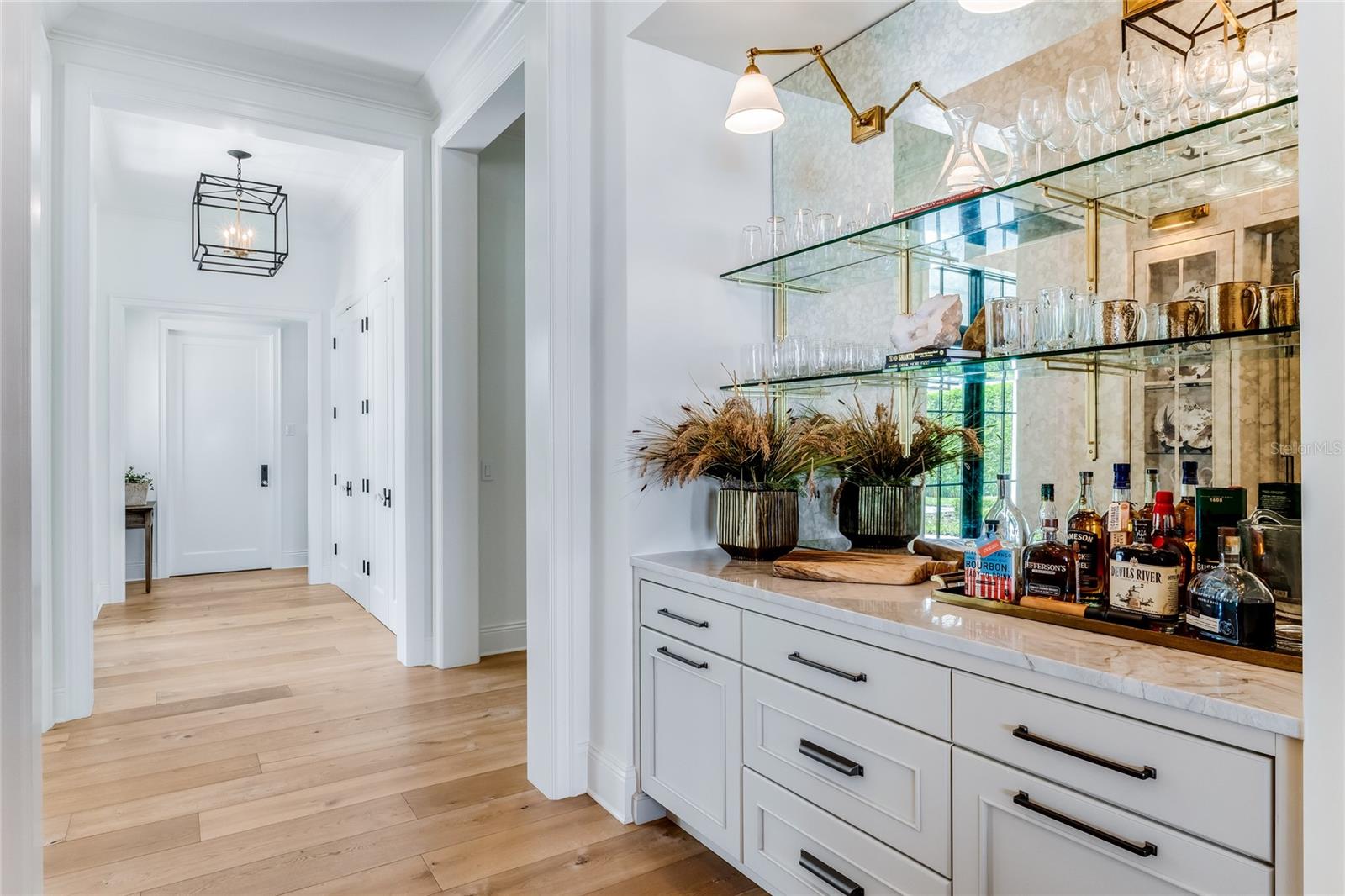 BAY POINT - Residential