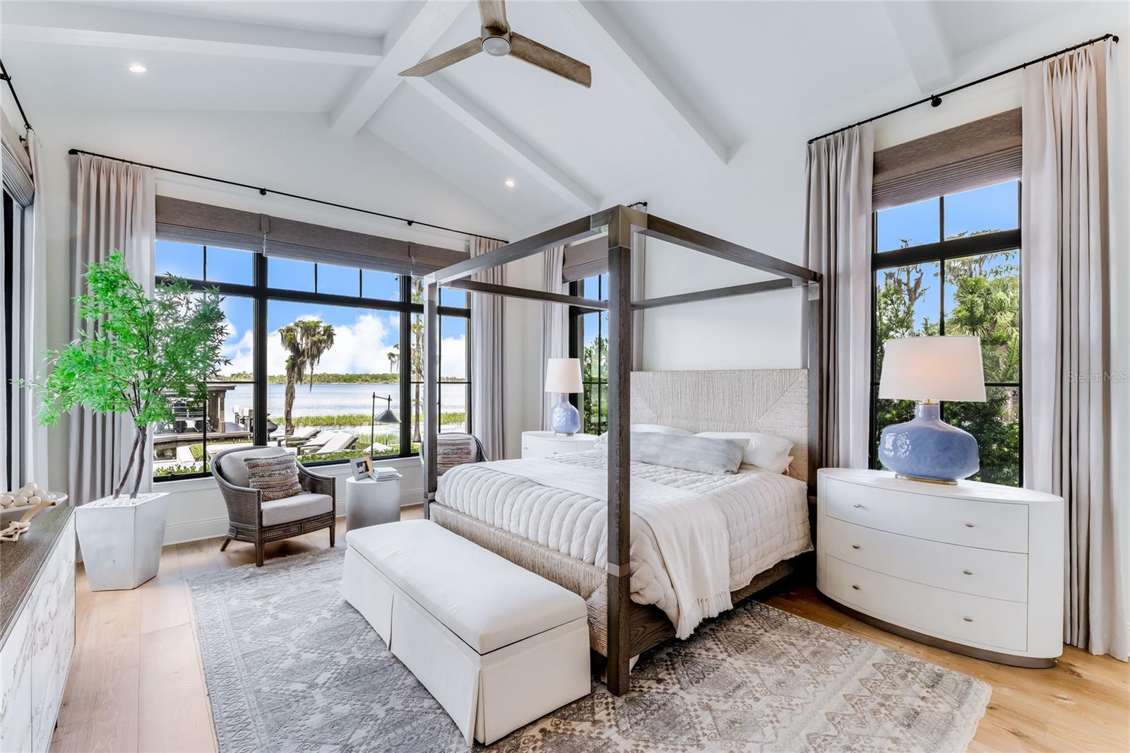 BAY POINT - Residential