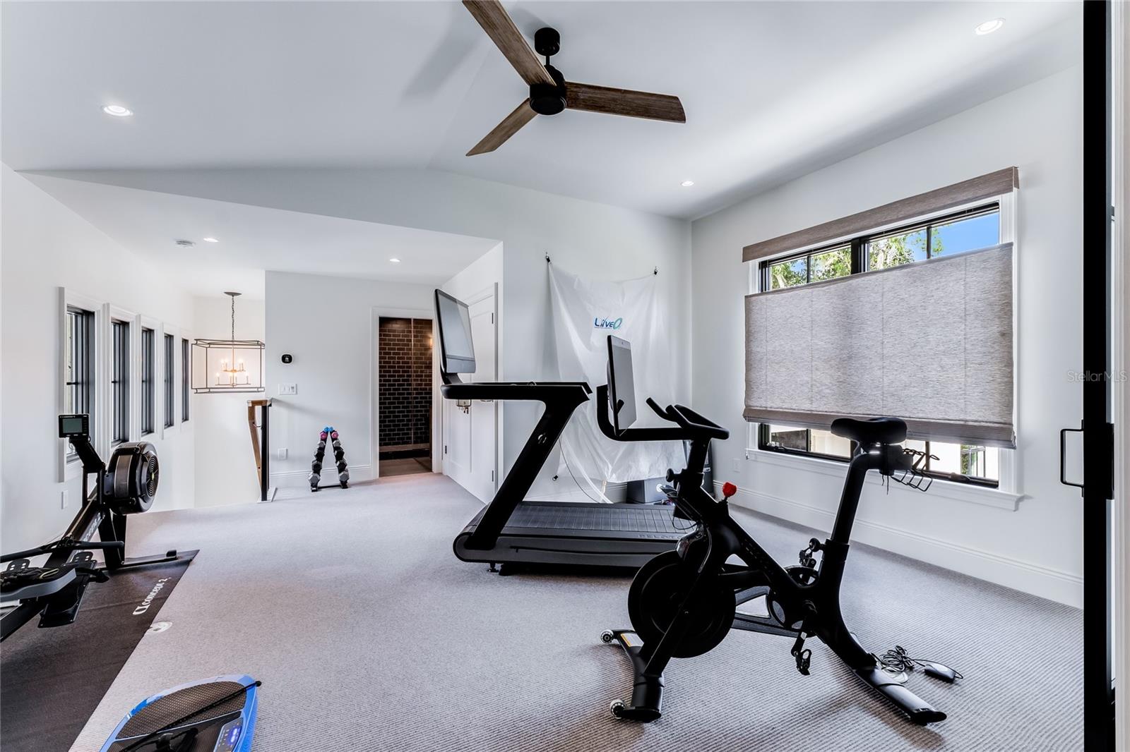 BAY POINT - Residential