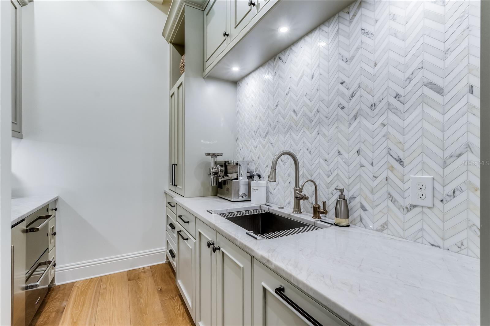 BAY POINT - Residential