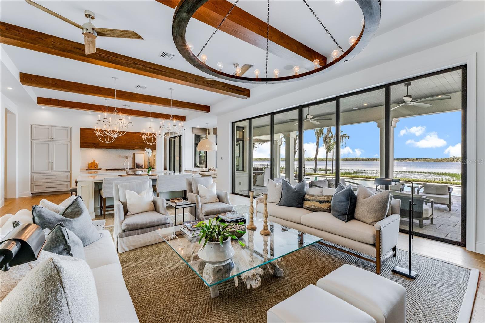 BAY POINT - Residential