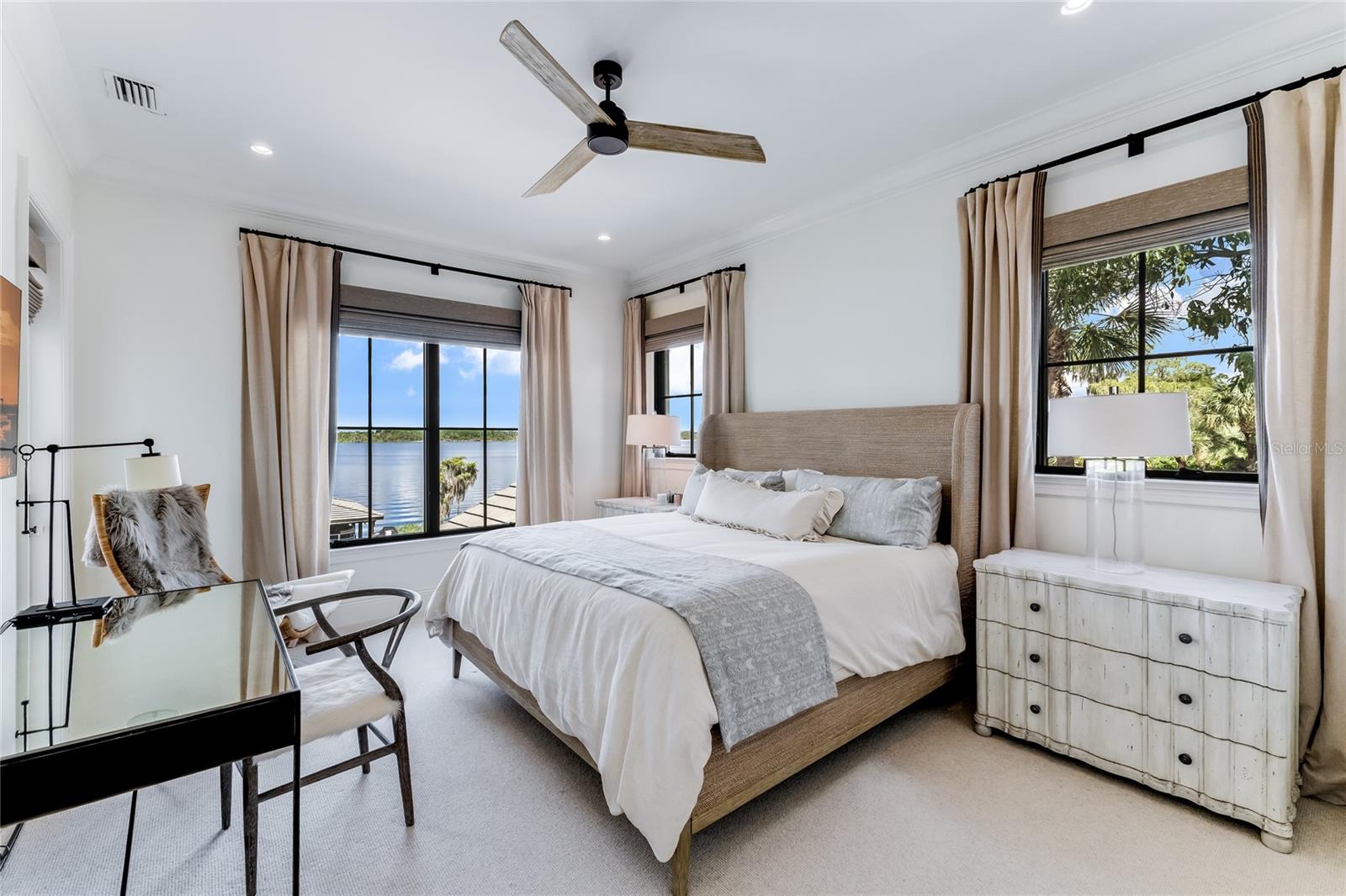 BAY POINT - Residential