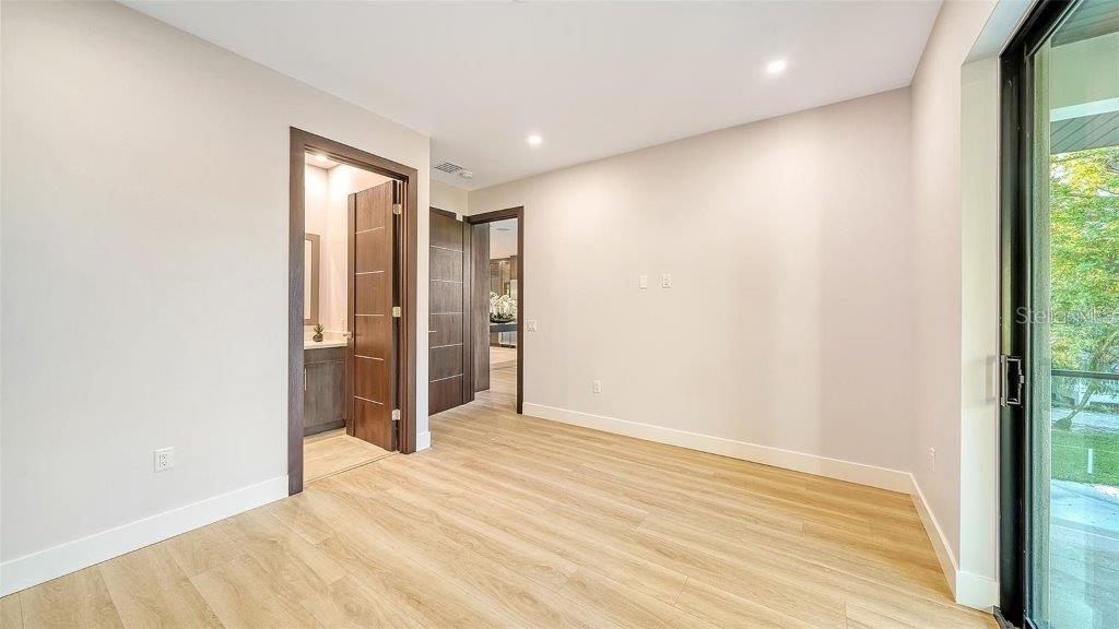 SIESTA REV PLAT OF - Residential