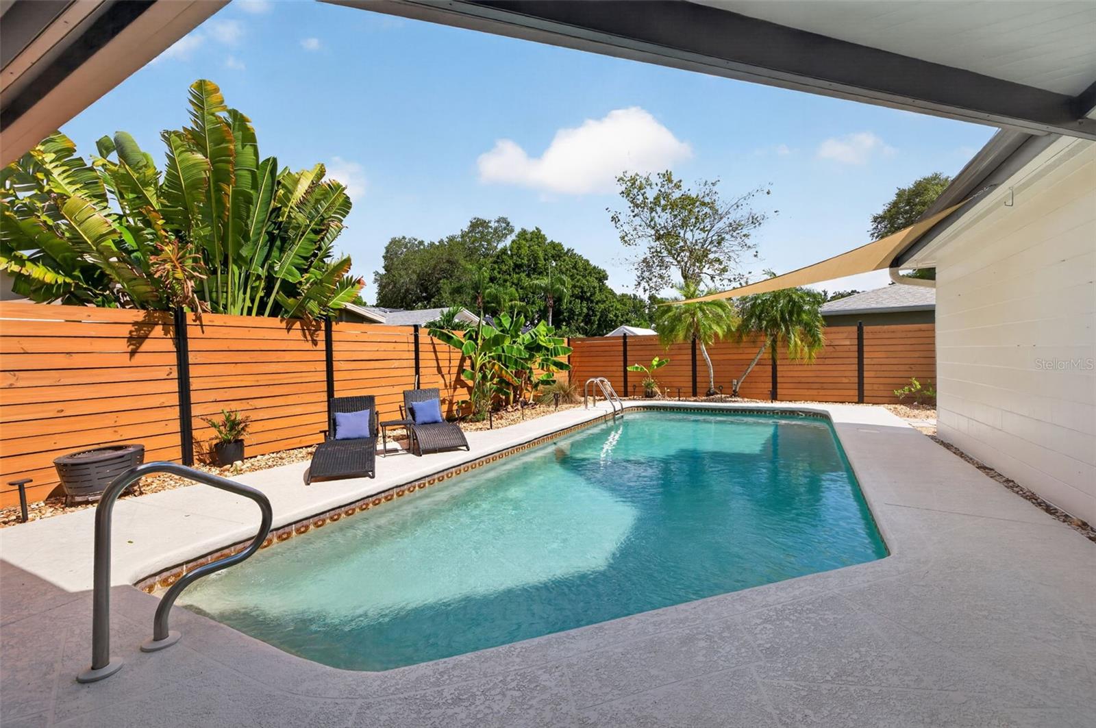 MEADOW LAWN PINELLAS ADD - Residential